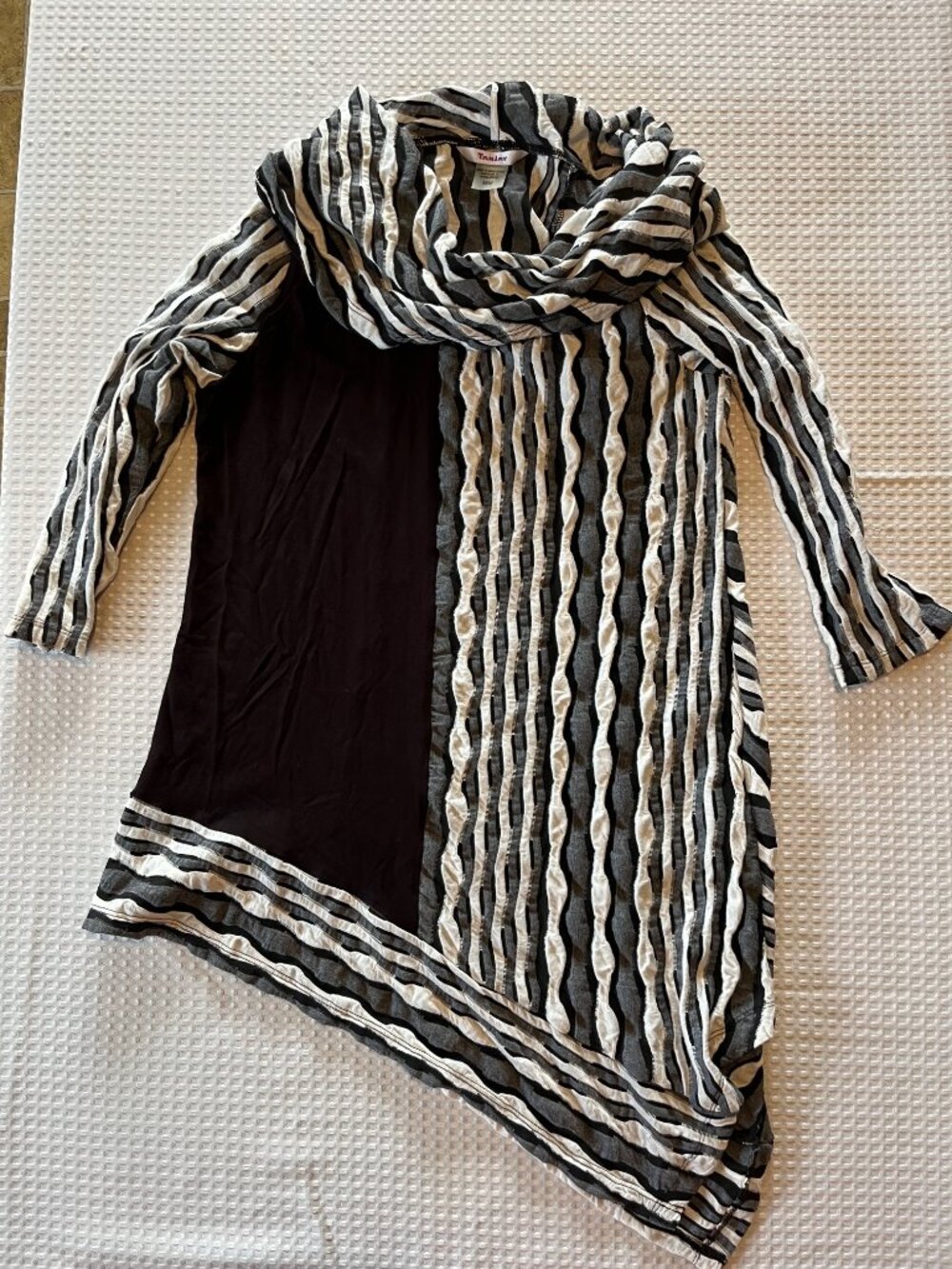 TanJay Asymmetrical Striped Cowl Neck Tunic Top Medium